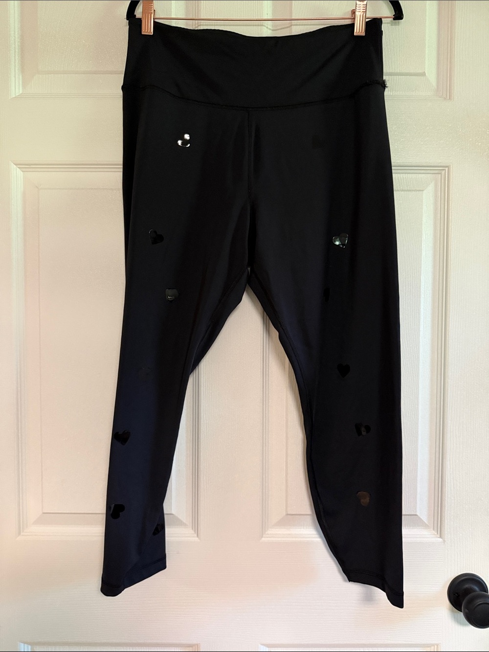 Victoria's Secret Black Heart Accent Leggings